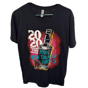 One 24 Rags 2020 Answered‎ "Hank, Why do you drink?" Black Vee Neck Medium Tee